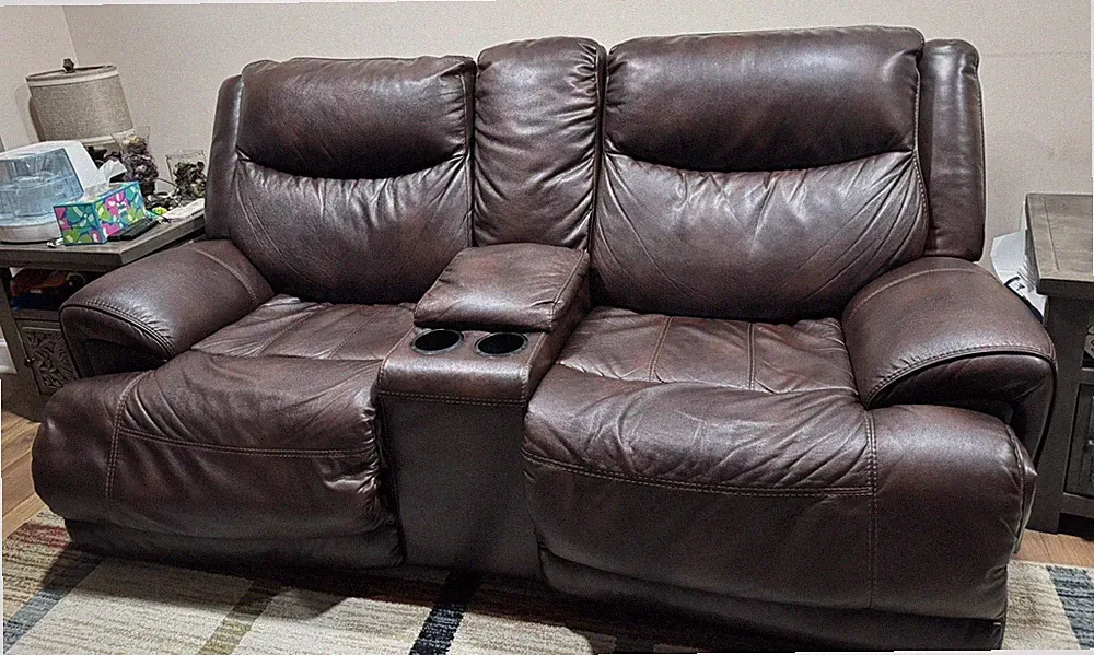 Ashley furniture automatic recliner sofa and loveseat in Good Condition